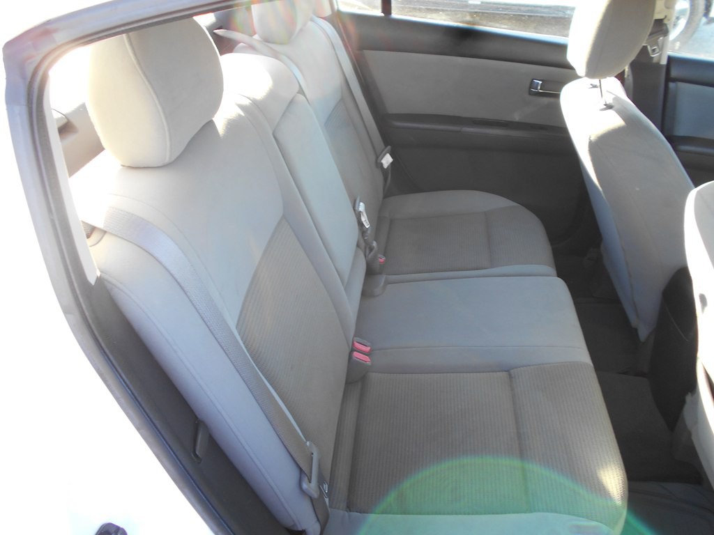 2012 Nissan Sentra Image 22