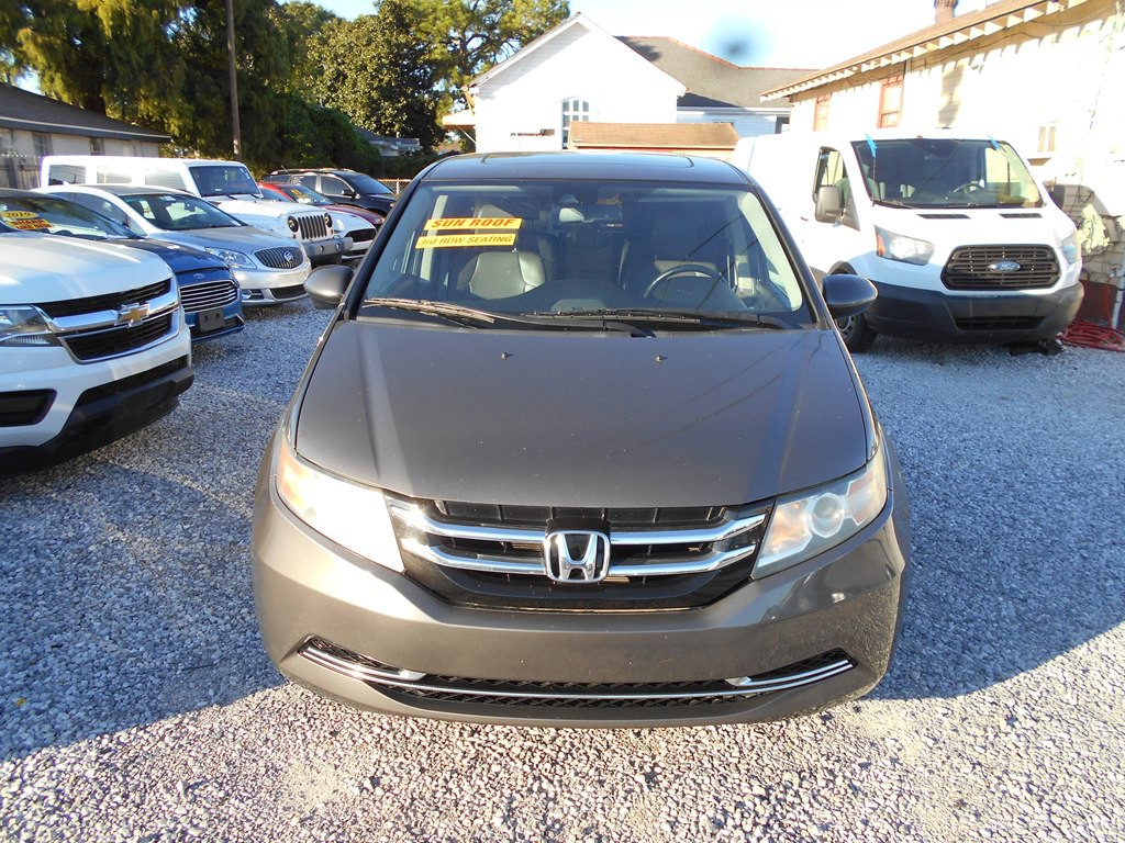 2016 Honda Odyssey Image 2