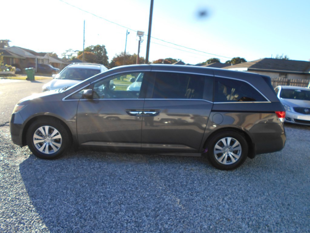 2016 Honda Odyssey Image 3
