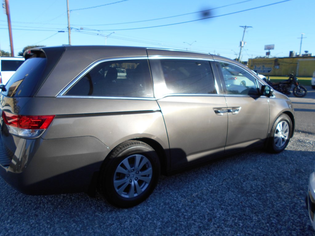 2016 Honda Odyssey Image 7