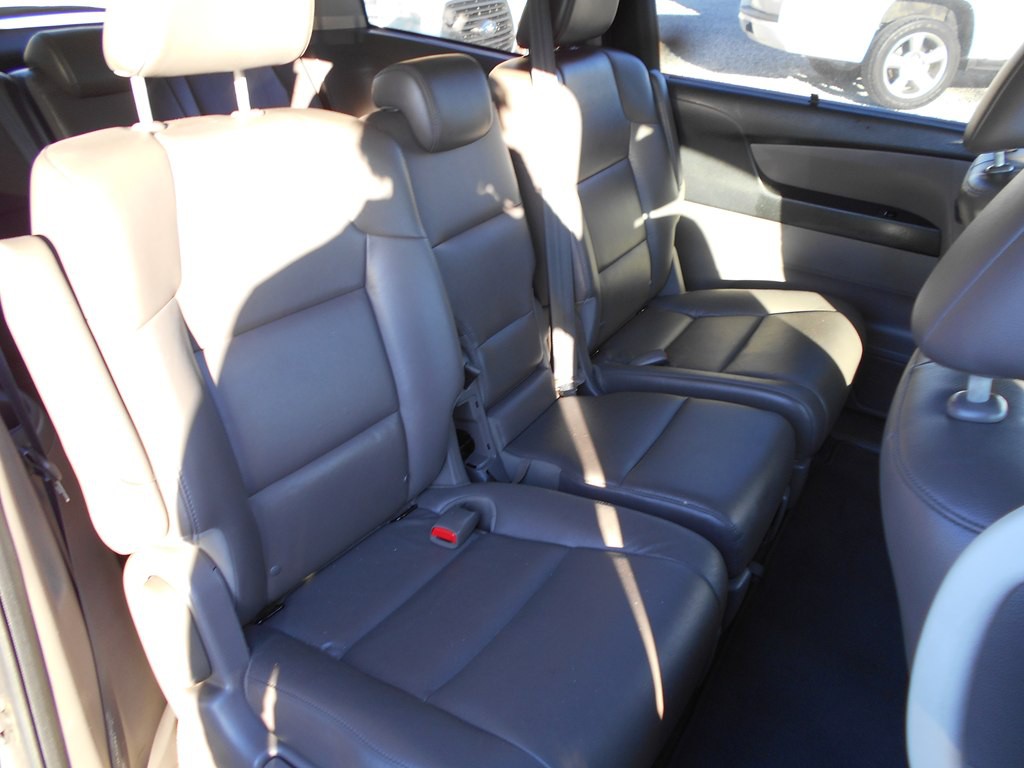 2016 Honda Odyssey Image 17