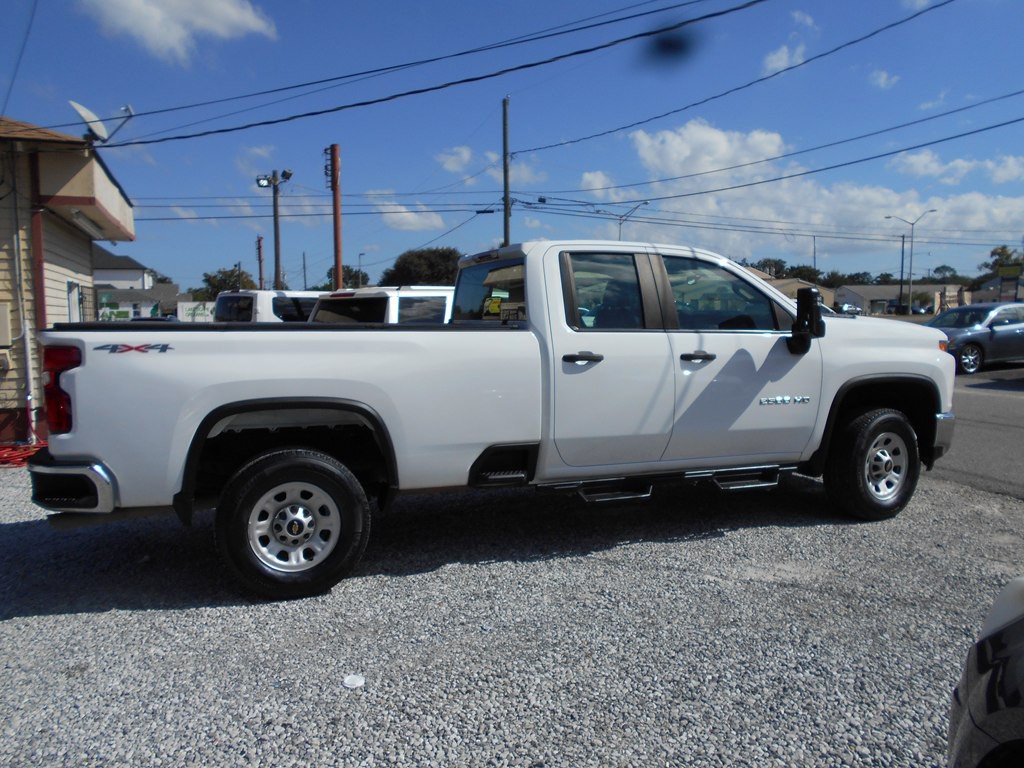 2023 Chevrolet Silverado 1500 Image 7