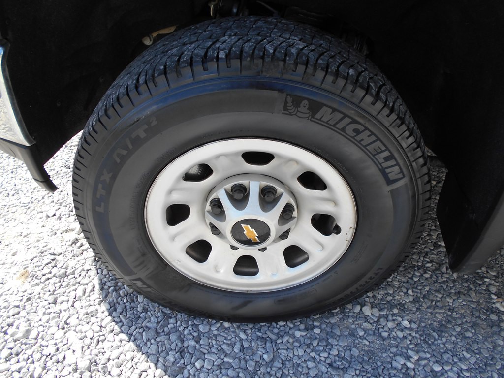 2023 Chevrolet Silverado 1500 Image 9