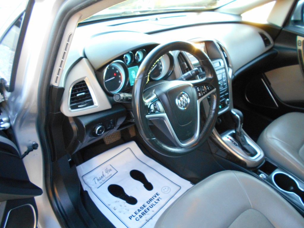 2012 Buick Verano Image 15