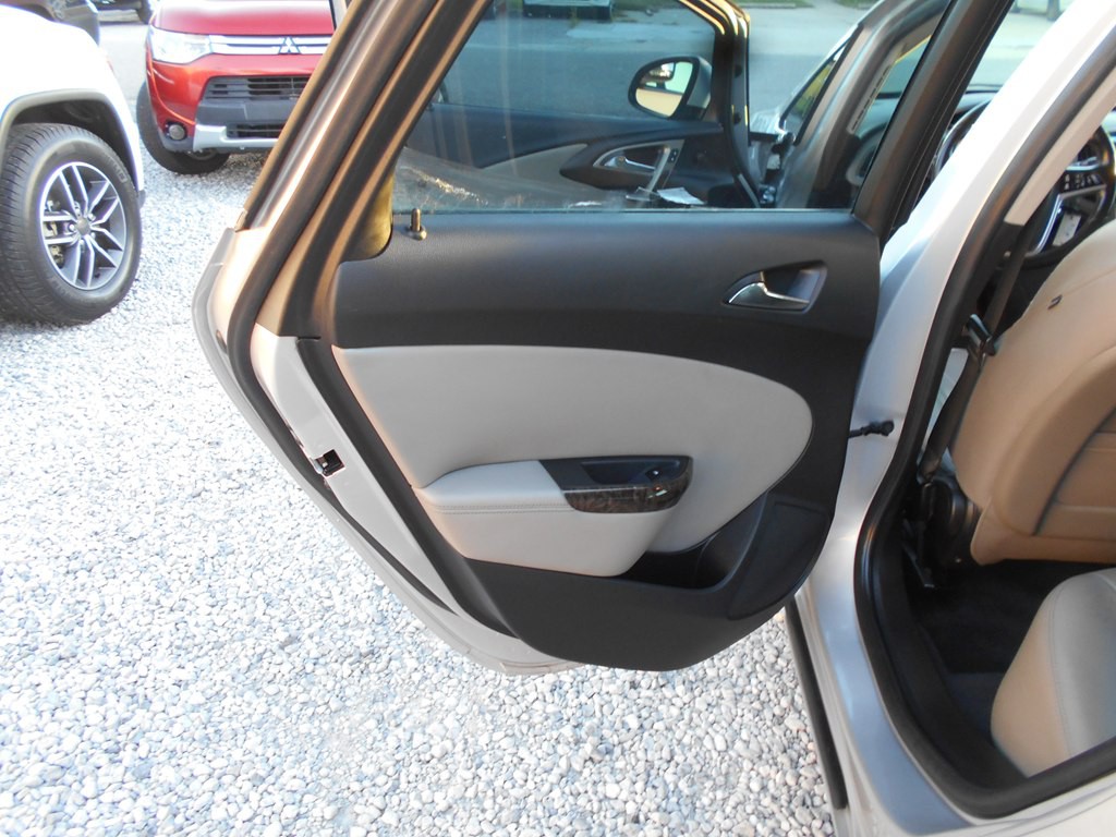 2012 Buick Verano Image 17