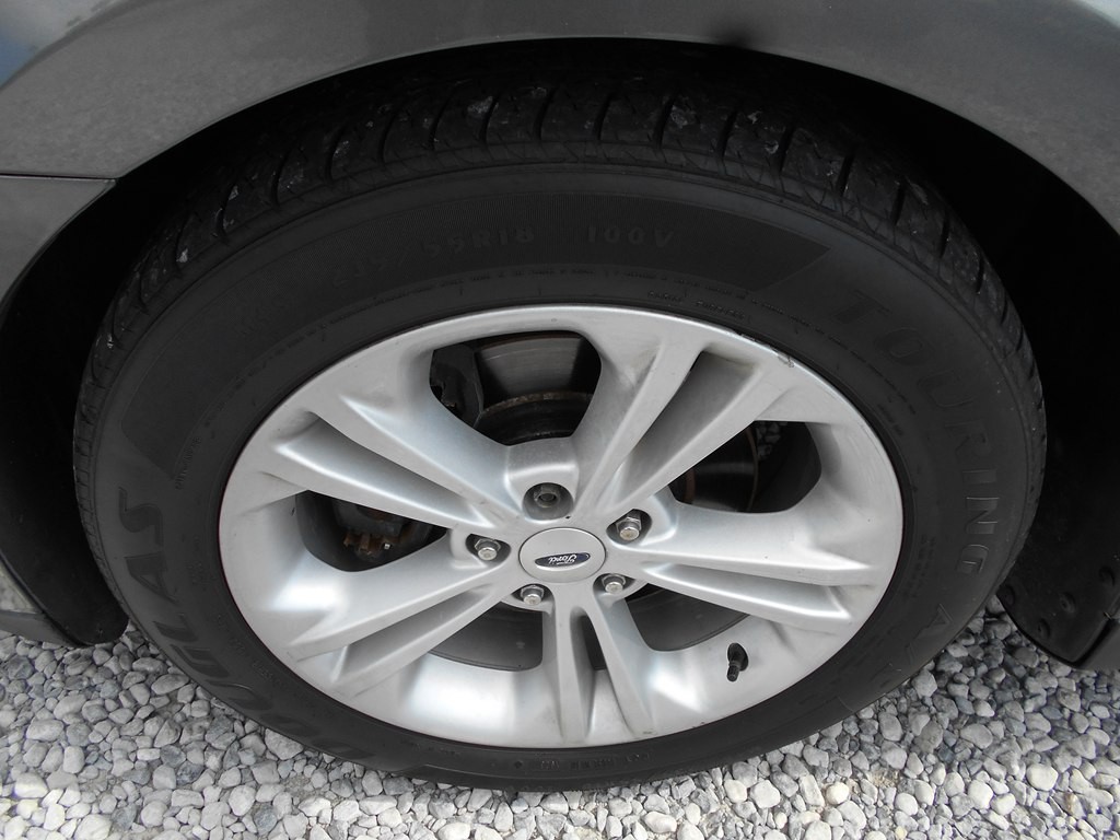 2014 Ford Taurus Image 9