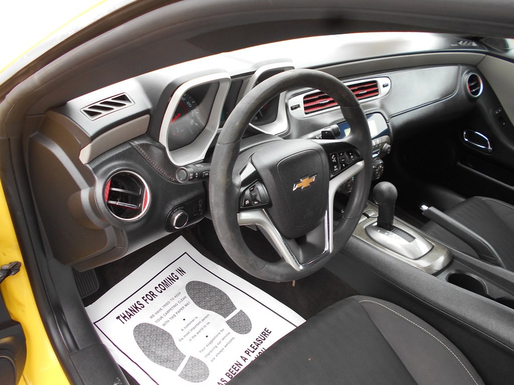 2015 Chevrolet Camaro Image 13