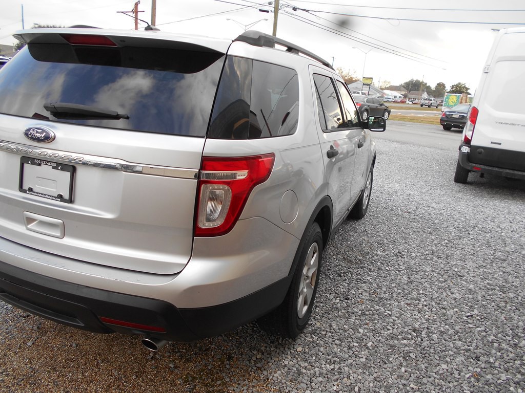 2012 Ford Explorer Image 5