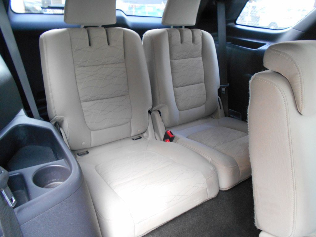 2012 Ford Explorer Image 25