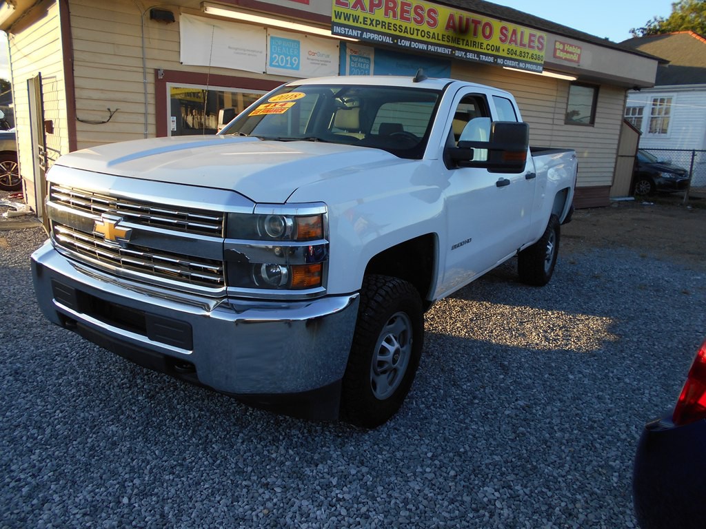 2018 Chevrolet Silverado 1500 Image 1
