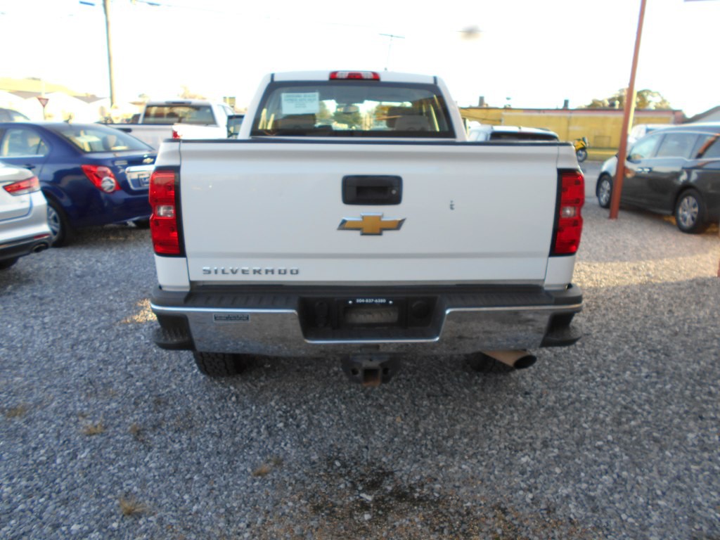 2018 Chevrolet Silverado 1500 Image 4