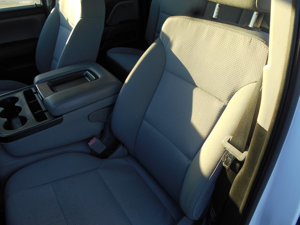 2018 Chevrolet Silverado 1500 Image 18