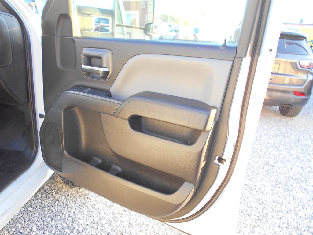 2018 Chevrolet Silverado 1500 Image 25