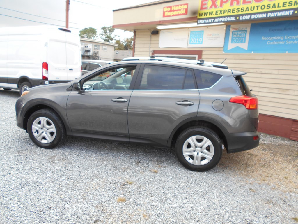 2013 Toyota Rav4 Image 2