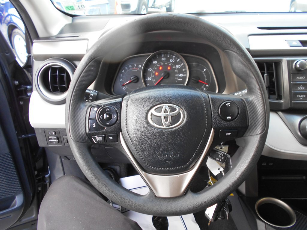 2013 Toyota Rav4 Image 13