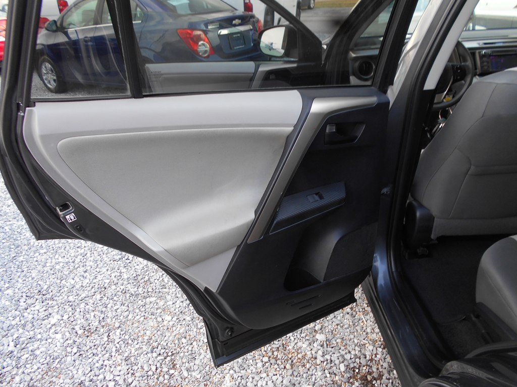 2013 Toyota Rav4 Image 20