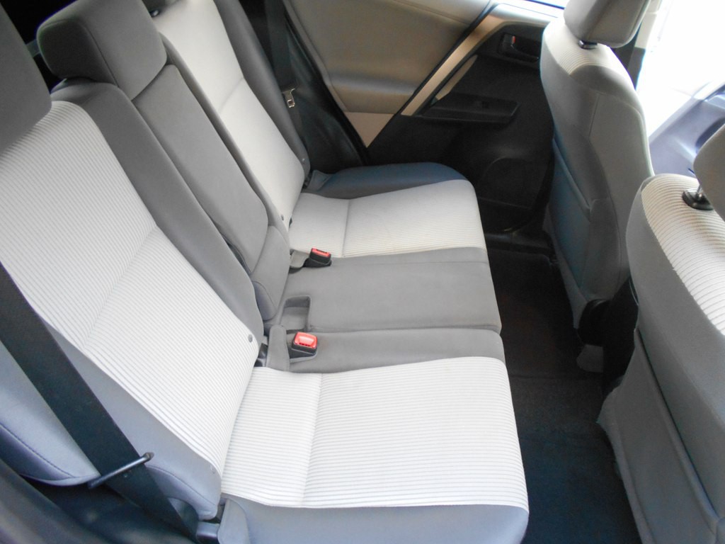 2013 Toyota Rav4 Image 26