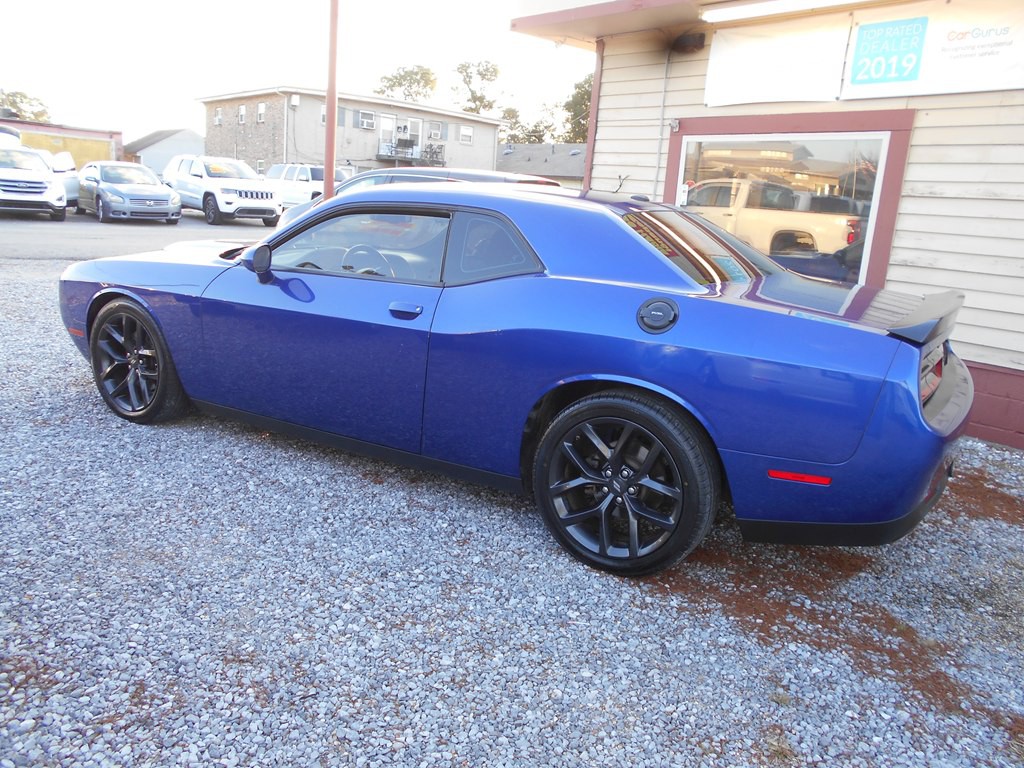 2022 Dodge Challenger Image 3