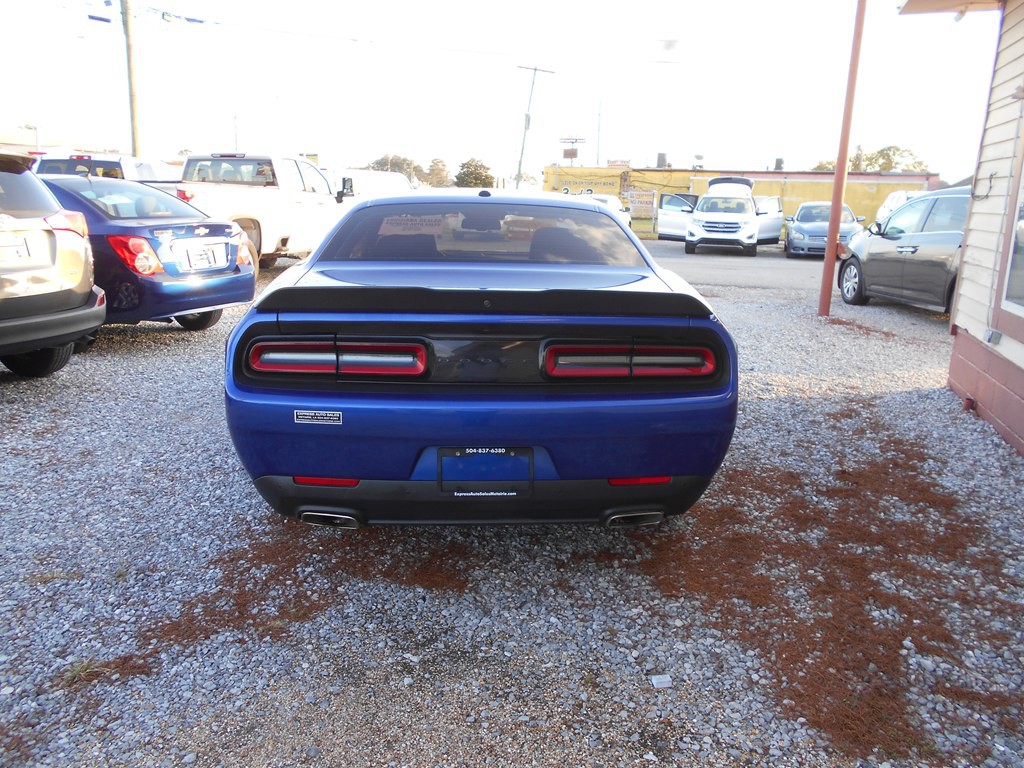 2022 Dodge Challenger Image 5
