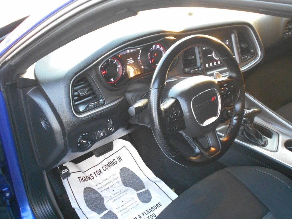 2022 Dodge Challenger Image 15