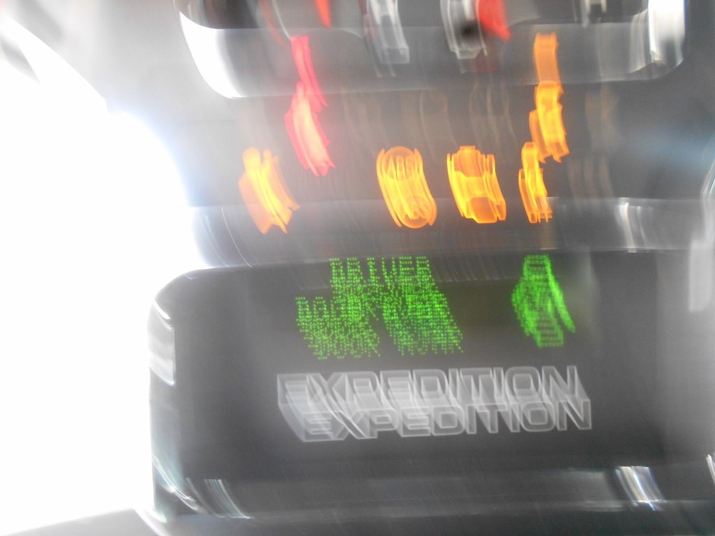 2012 Ford Expedition Image 11