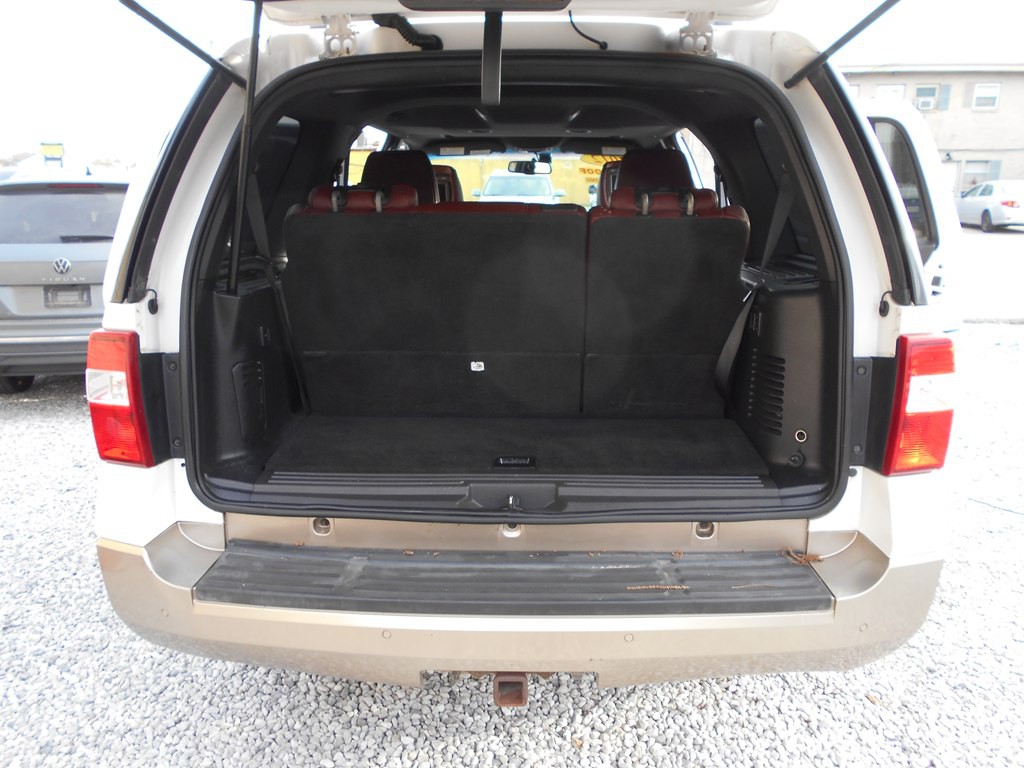 2012 Ford Expedition Image 23