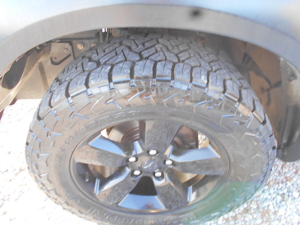 2020 RAM 1500 Image 9