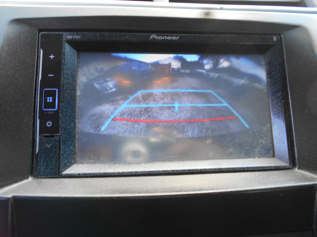 2016 Toyota Camry Image 13