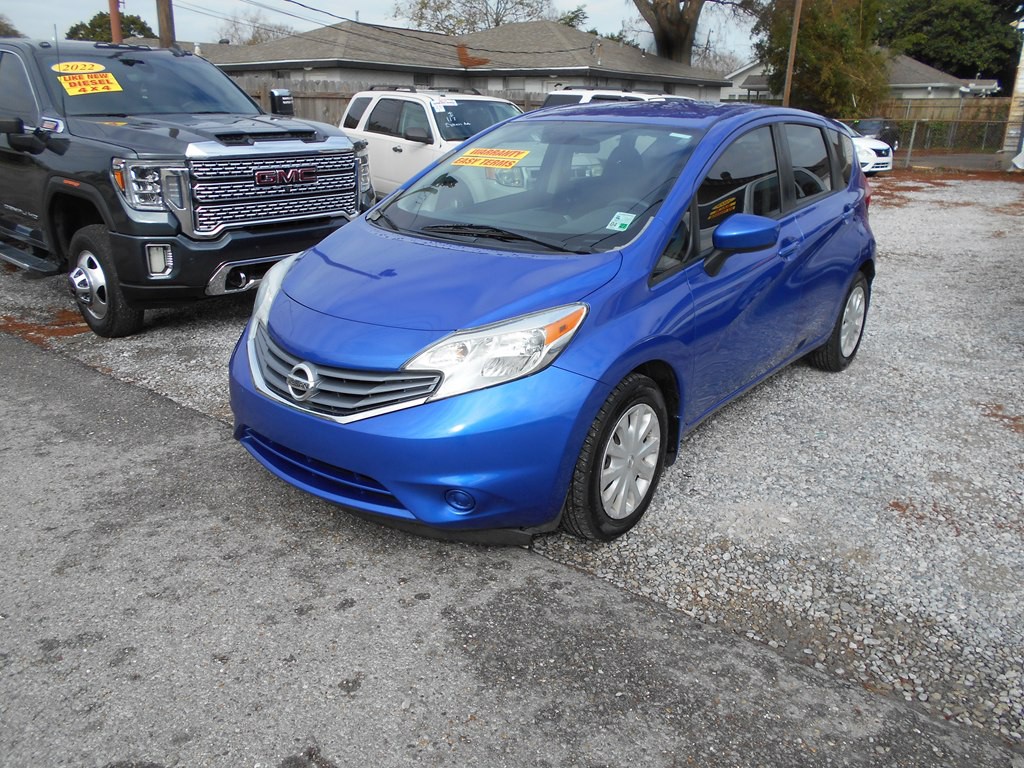 2016 Nissan Versa Image 1