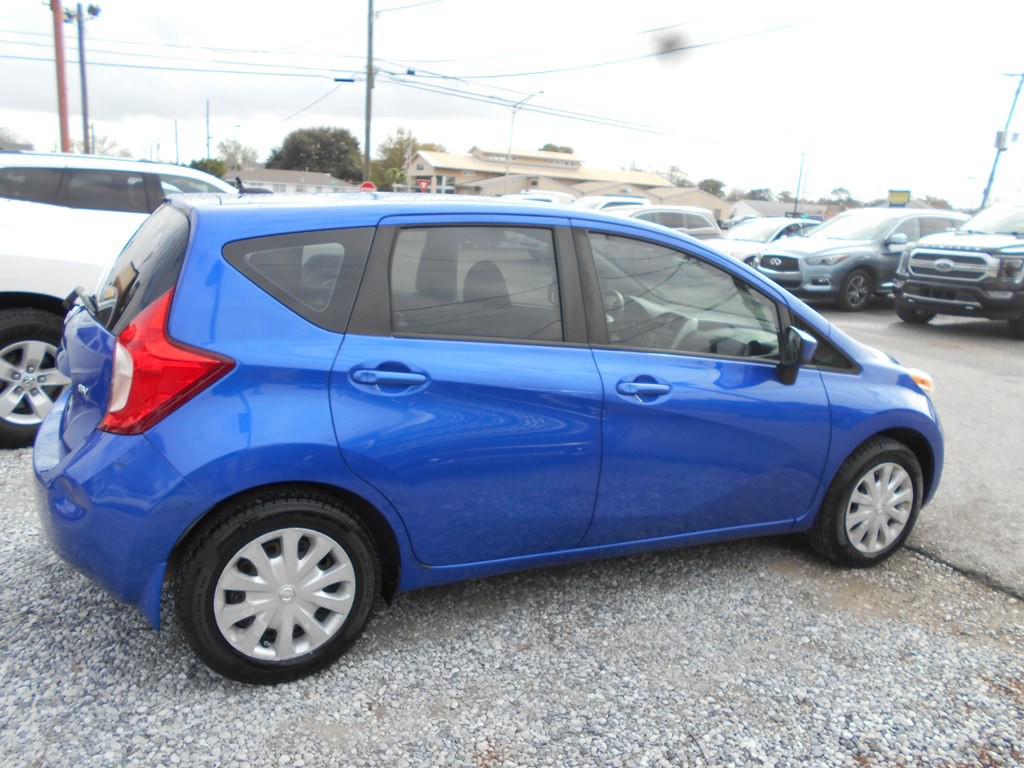 2016 Nissan Versa Image 7