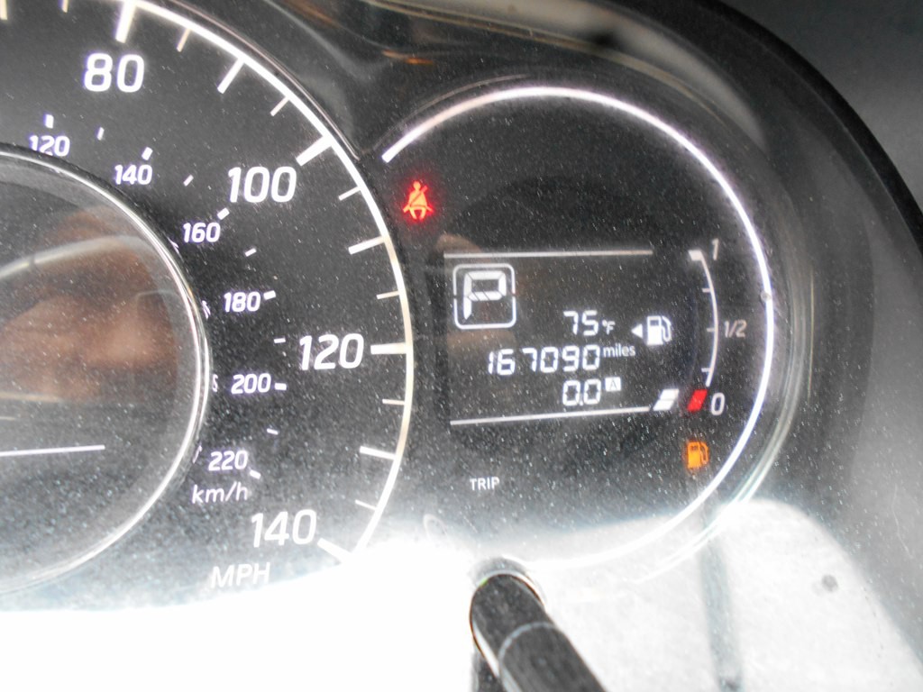 2016 Nissan Versa Image 11