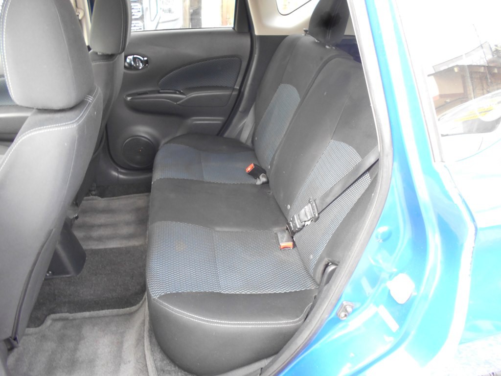 2016 Nissan Versa Image 21