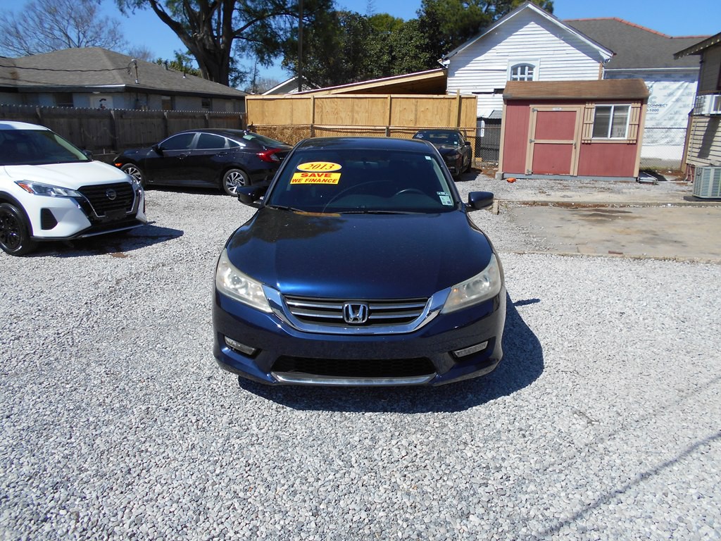 2013 Honda Accord Image 2