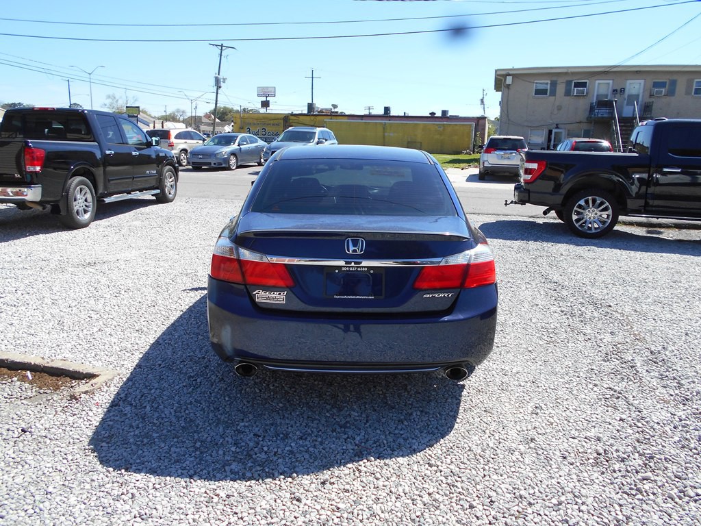 2013 Honda Accord Image 4