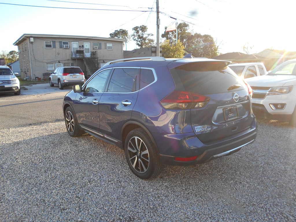 2020 Nissan Rogue Image 4