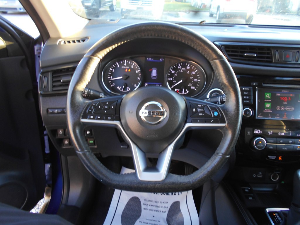 2020 Nissan Rogue Image 12