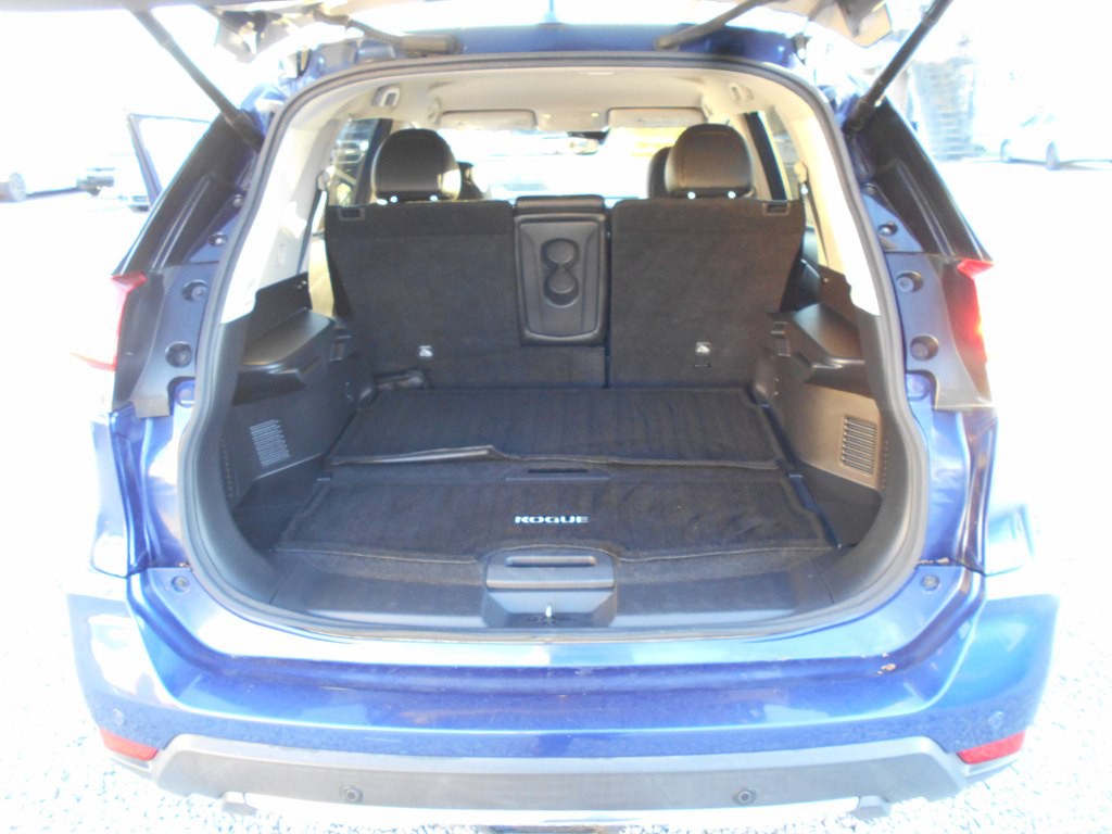 2020 Nissan Rogue Image 19