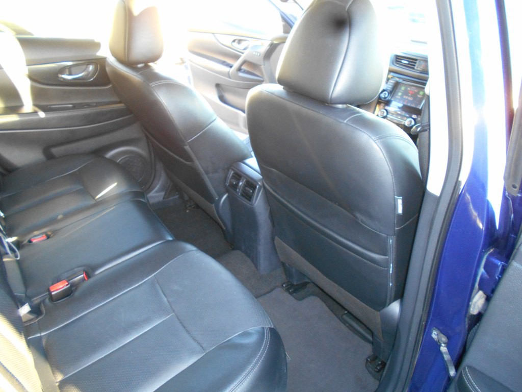 2020 Nissan Rogue Image 20