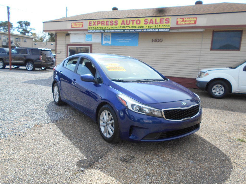 2017 Kia Forte Image 8