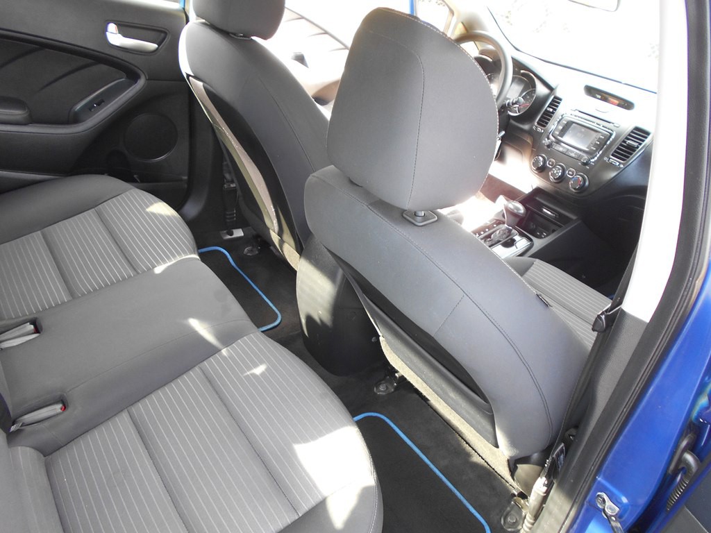 2017 Kia Forte Image 22