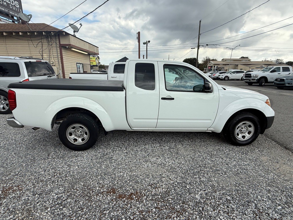 2014 Nissan Frontier Image 7