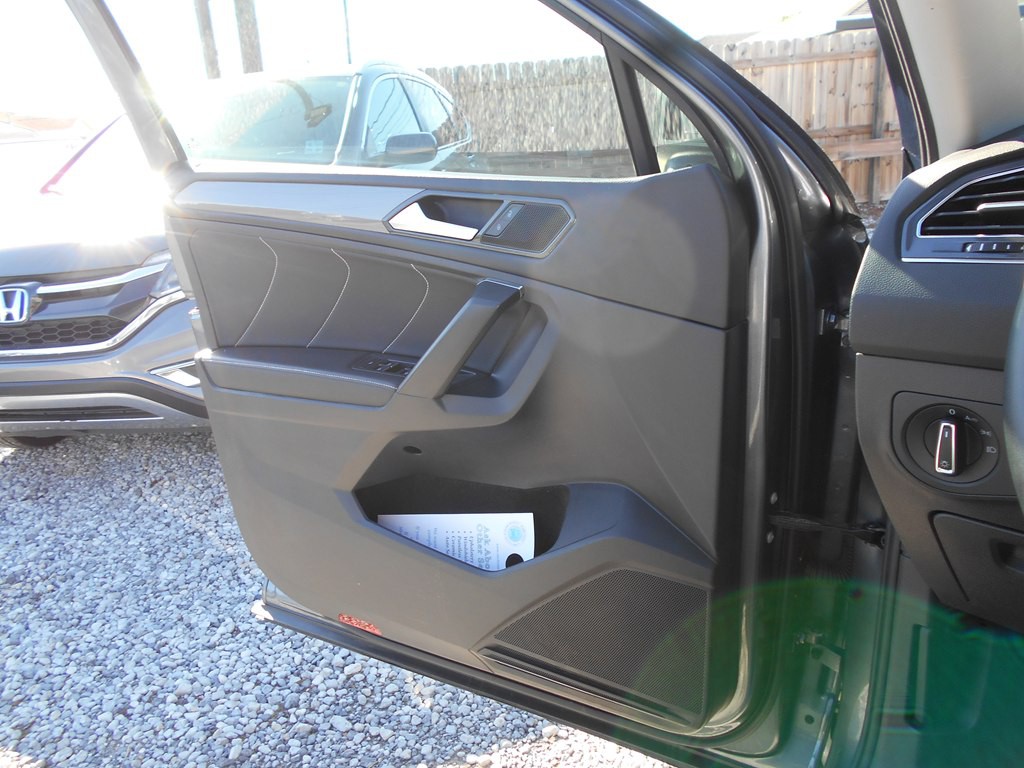 2023 Volkswagen Tiguan Image 15