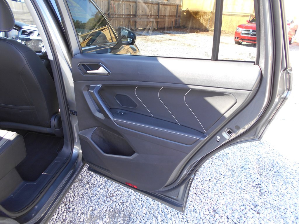 2023 Volkswagen Tiguan Image 23