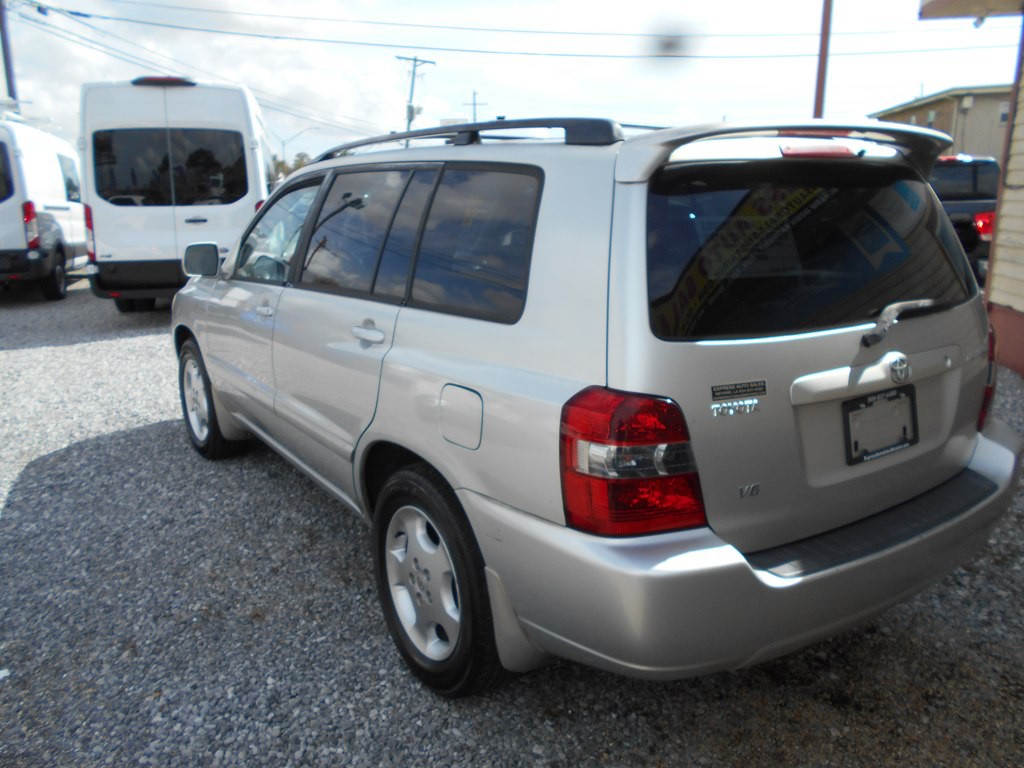 2005 Toyota Highlander Image 4
