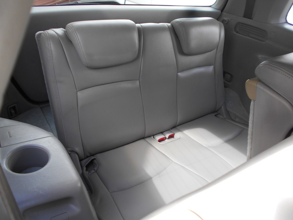 2005 Toyota Highlander Image 25