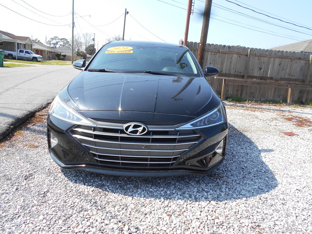 2020 Hyundai Elantra Image 2