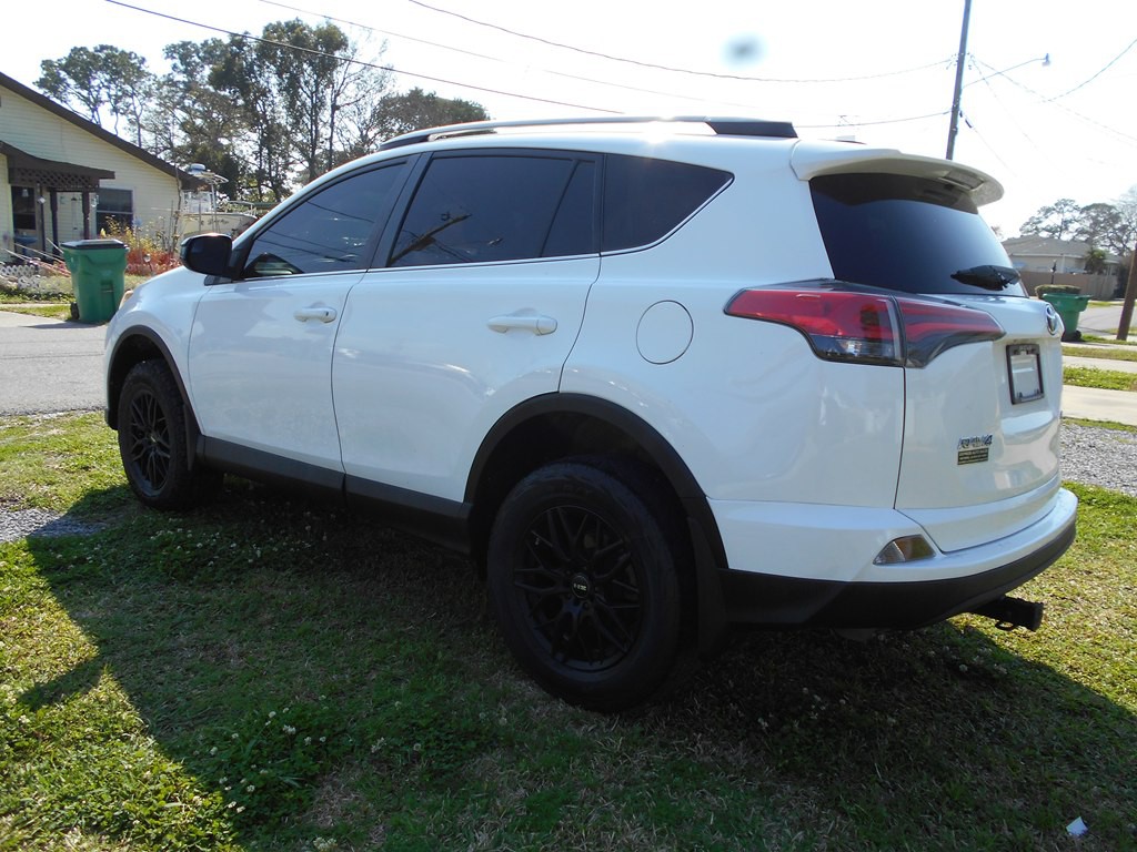 2018 Toyota Rav4 Image 5