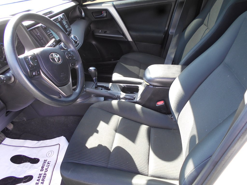 2018 Toyota Rav4 Image 10