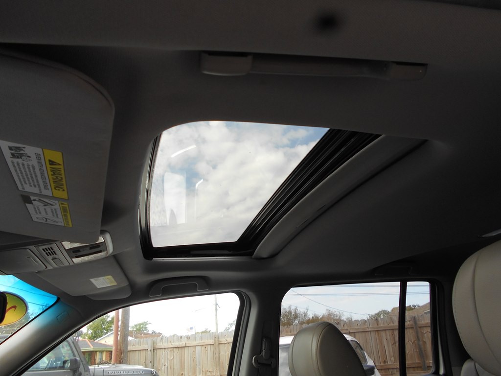 2014 Honda Pilot Image 17