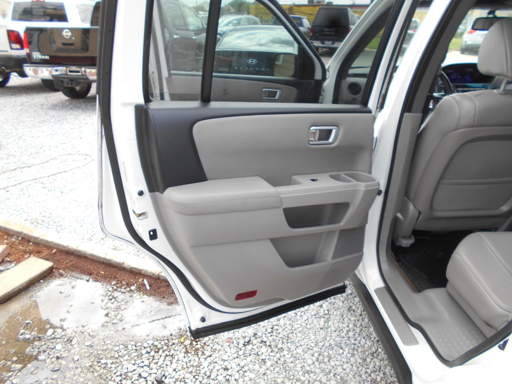 2014 Honda Pilot Image 19